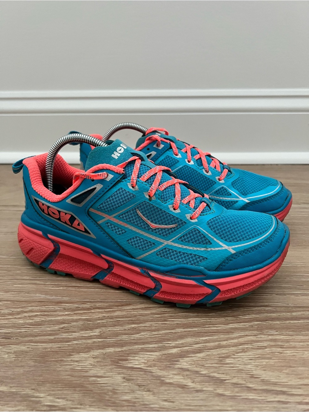 Hoka One One Challenger ATR Women Teal Orange Size 6.5 Wide